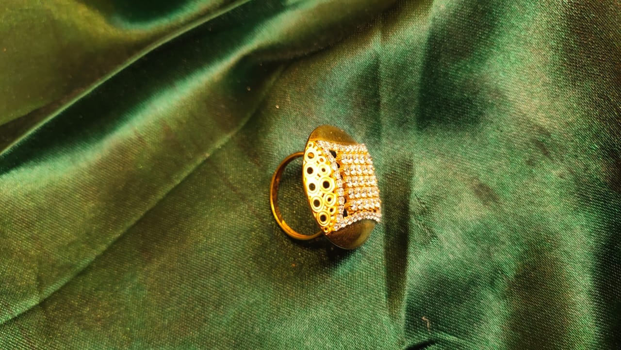 Ladies Diamond Rings