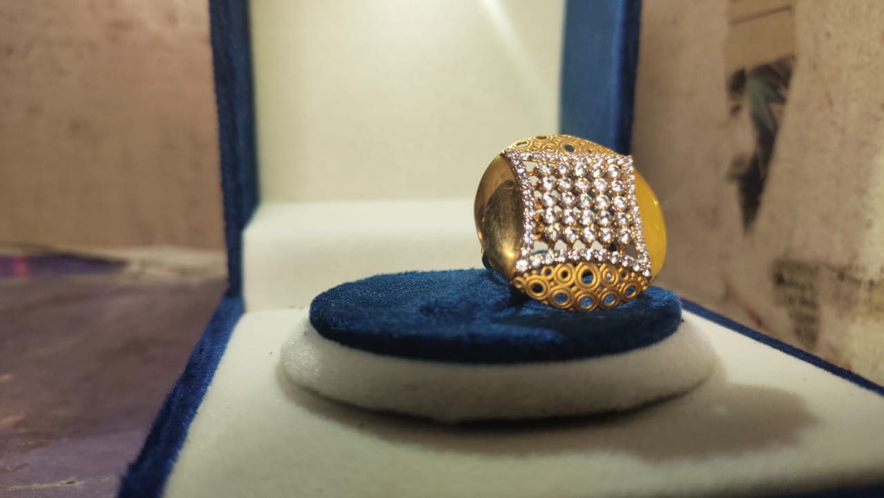 Ladies Diamond Rings