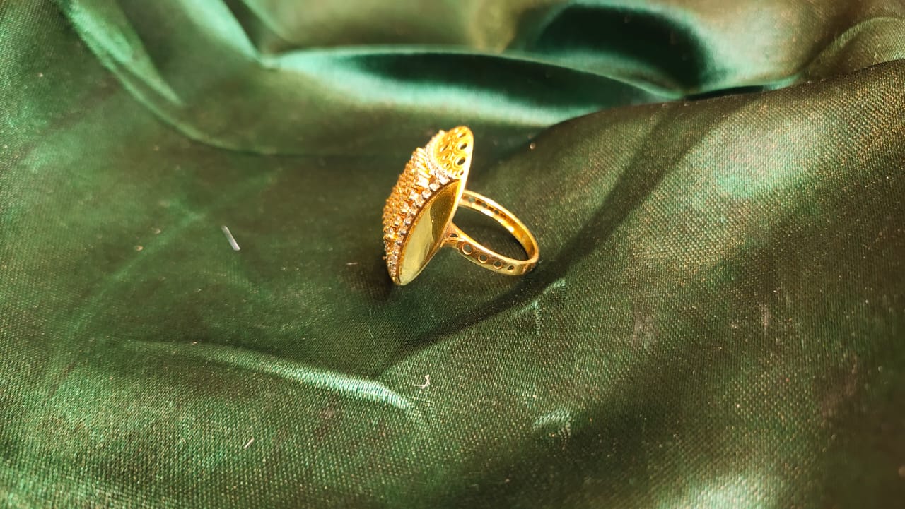 Ladies Diamond Rings