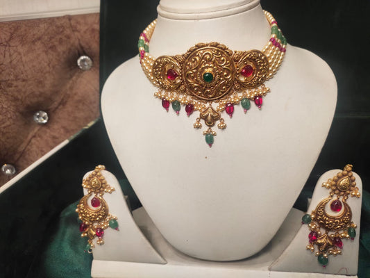 Kundan Choker Set